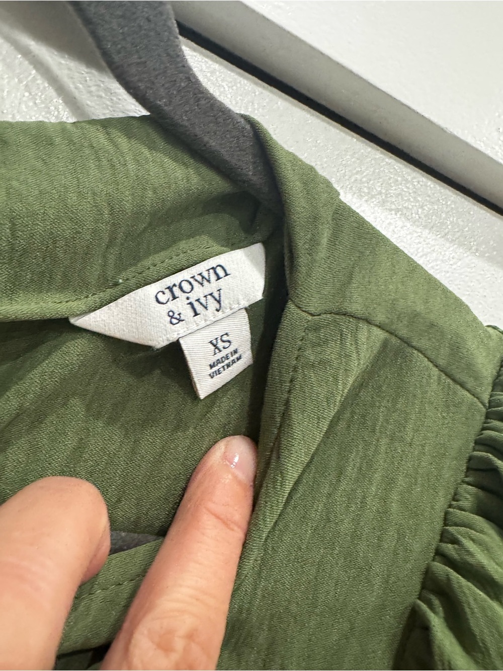 crown & ivy Olive Green Puff Sleeve Blouse - Picture 3 of 3